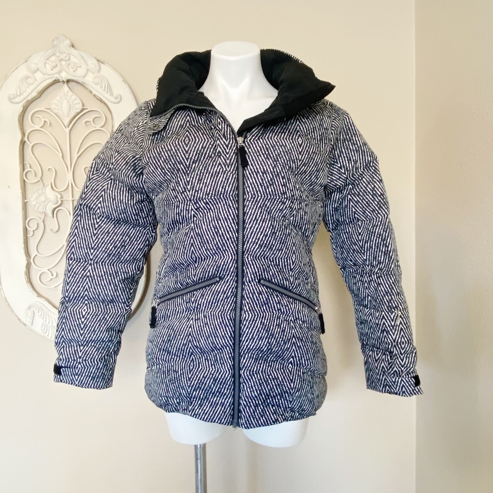 Marmot | Women's Black/White Down Snowboard/Ski Hooded Puffer Jacket | Size: S - Picture 1 of 16